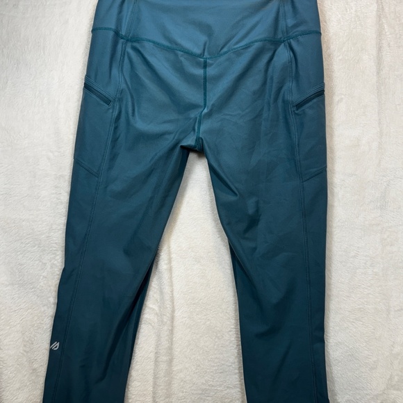 Eddie Bauer Leggings Womens Size Large Turquoise Cropped Athleisure Pockets - Picture 9 of 9